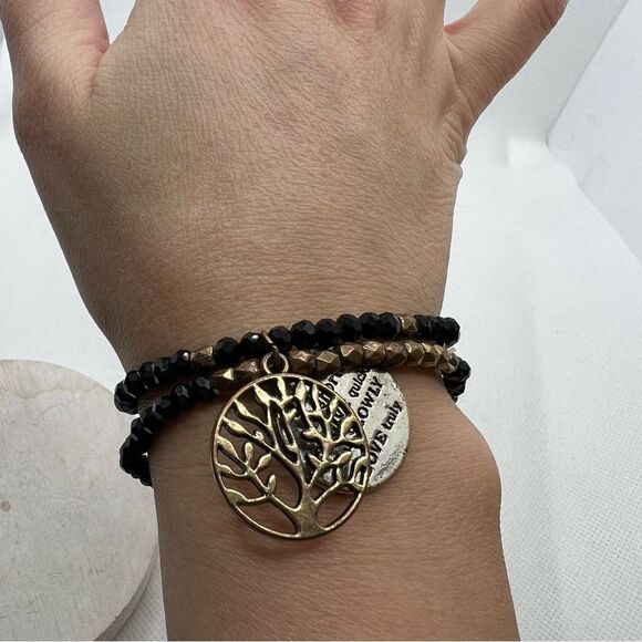 🍭6/$30 Beaded inspirational charm and tree of life stretch bracelet - Picture 5 of 5